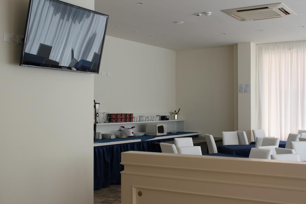 Hotel Marina Rimini Esterno foto