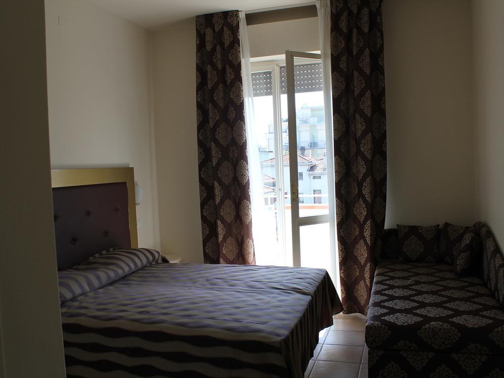 Hotel Marina Rimini Camera foto